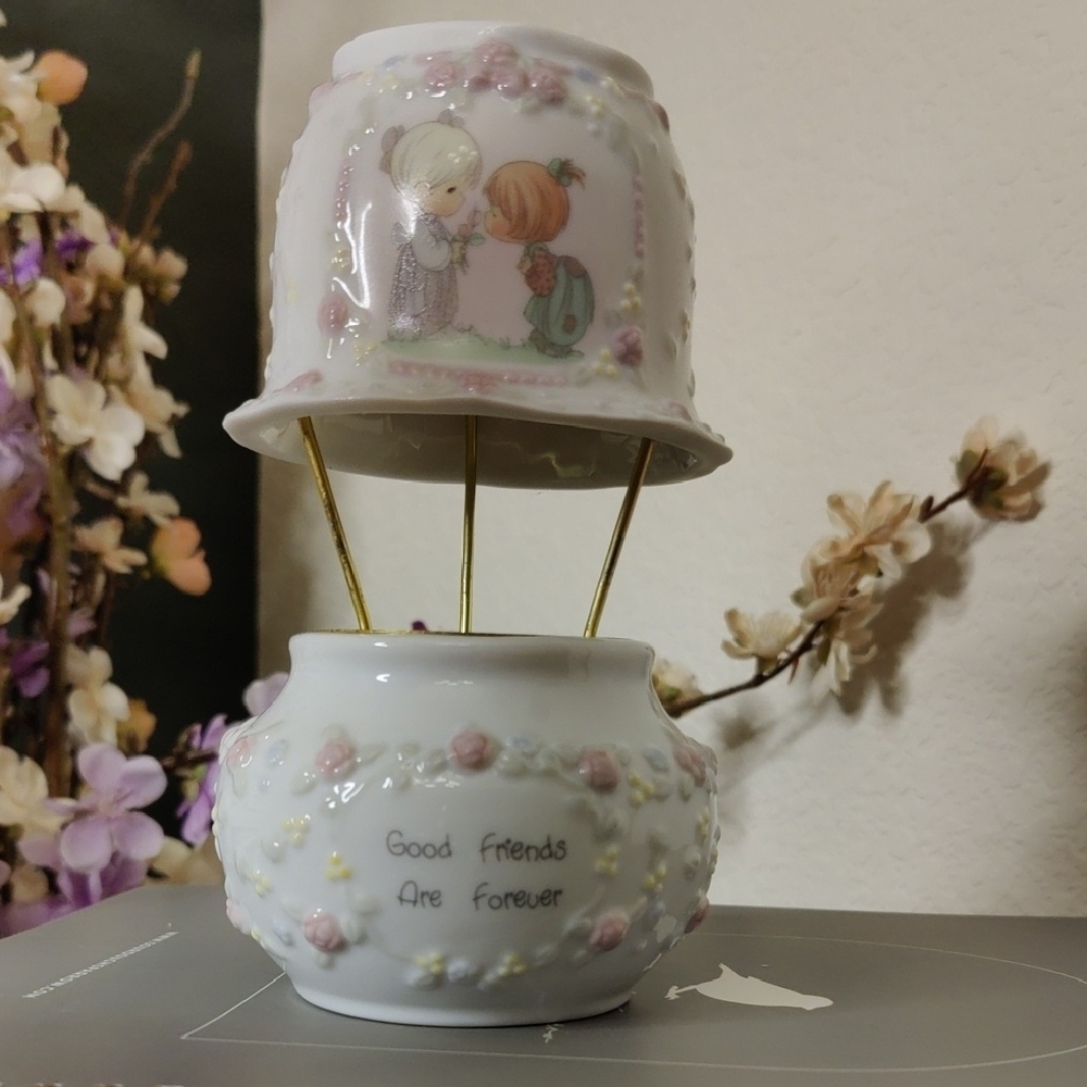 Precious Moments 1995 Good Friends Are Forever 2 pc Candle Holder Scent Warmer